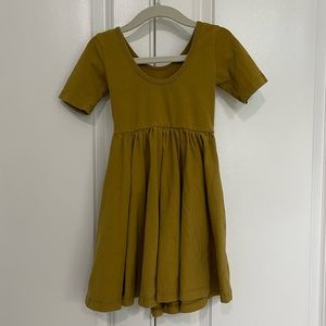 Alice + Ames SHORT SLEEVE BALLET DRESS IN LIGHT OLIVE size 4t